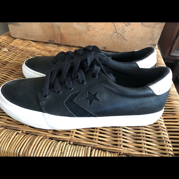 leather converse shoes